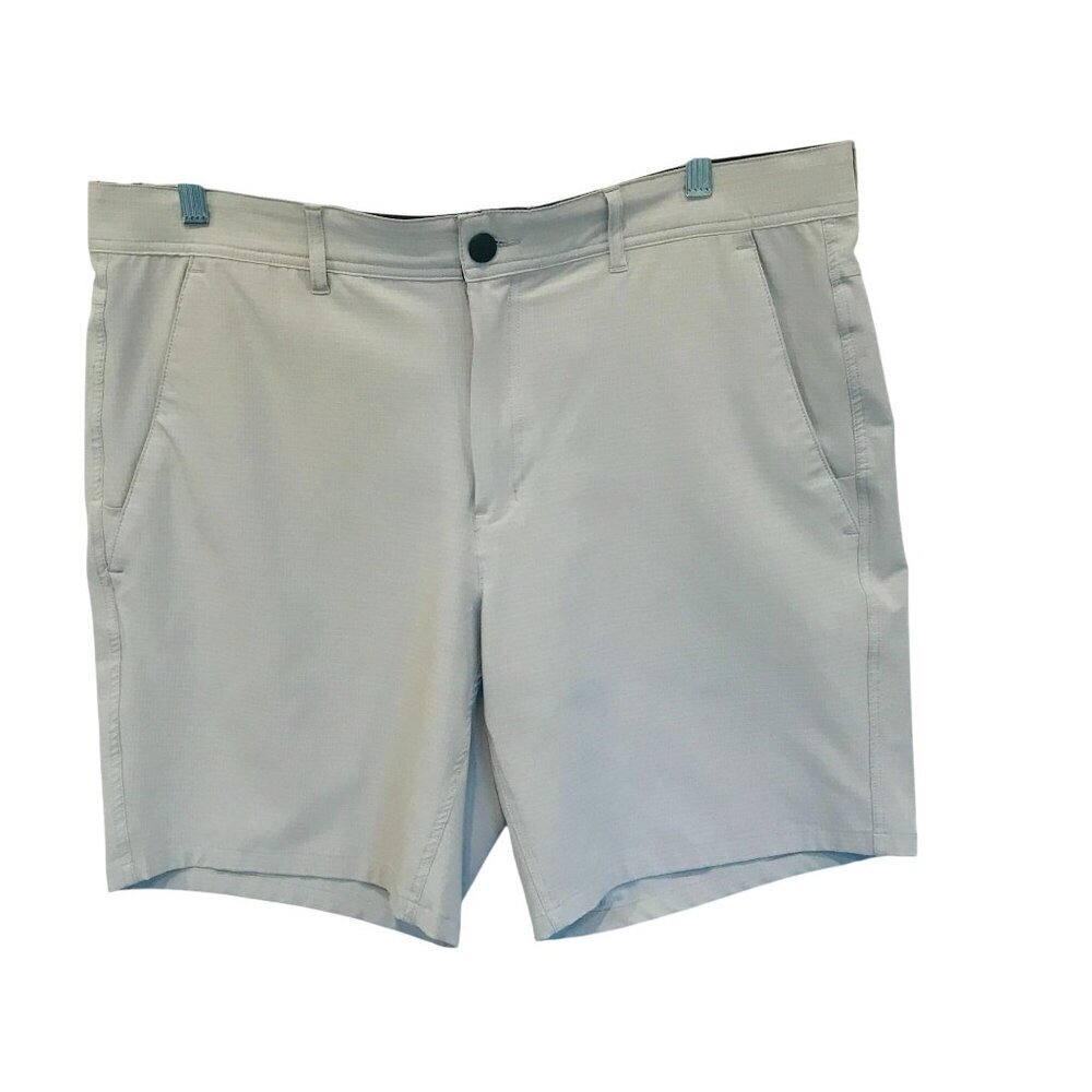 George Men's Flat Front Bermuda Golf Shorts Size 40 in Light Gray Activewear